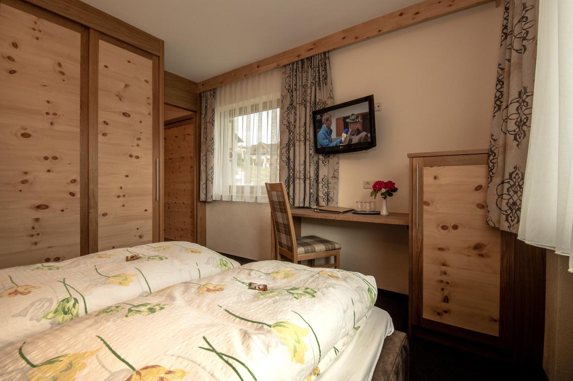 Hotel Garni Sonnenheim Fiss Kültér fotó