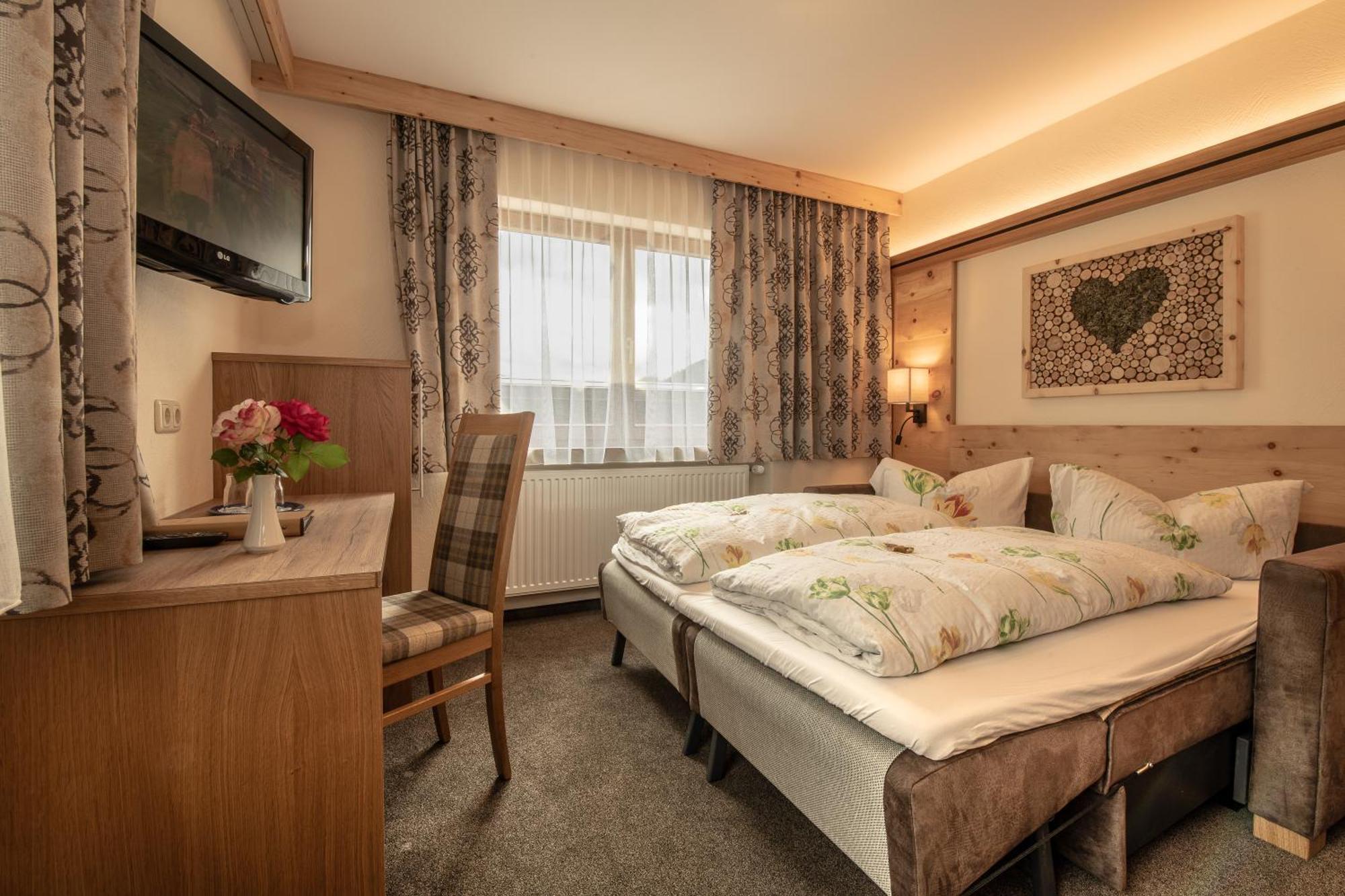 Hotel Garni Sonnenheim Fiss Kültér fotó